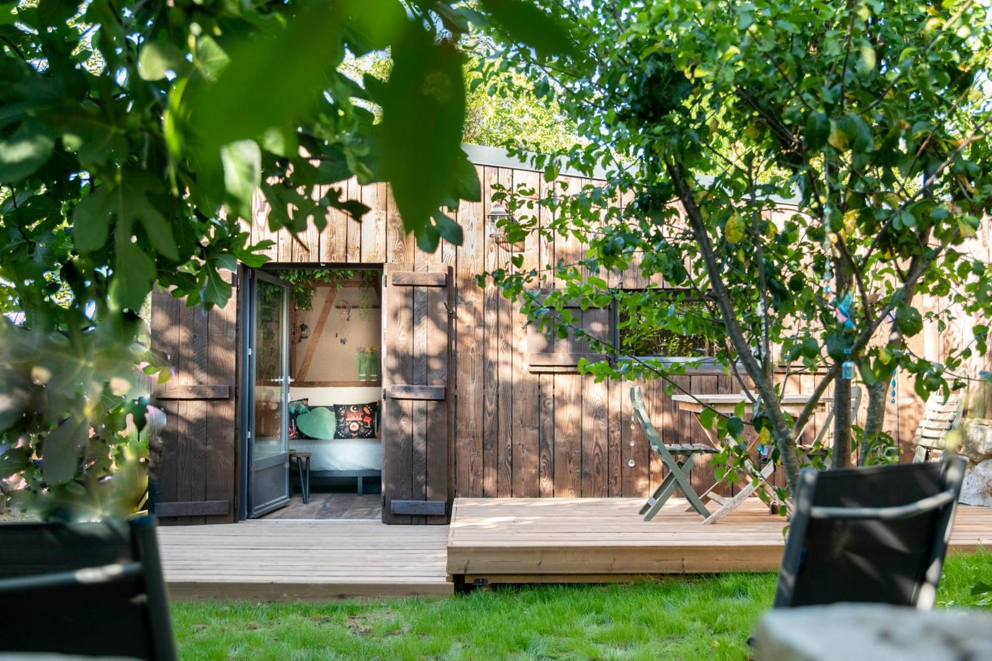 Bed & Breakfast De La Pouzolle