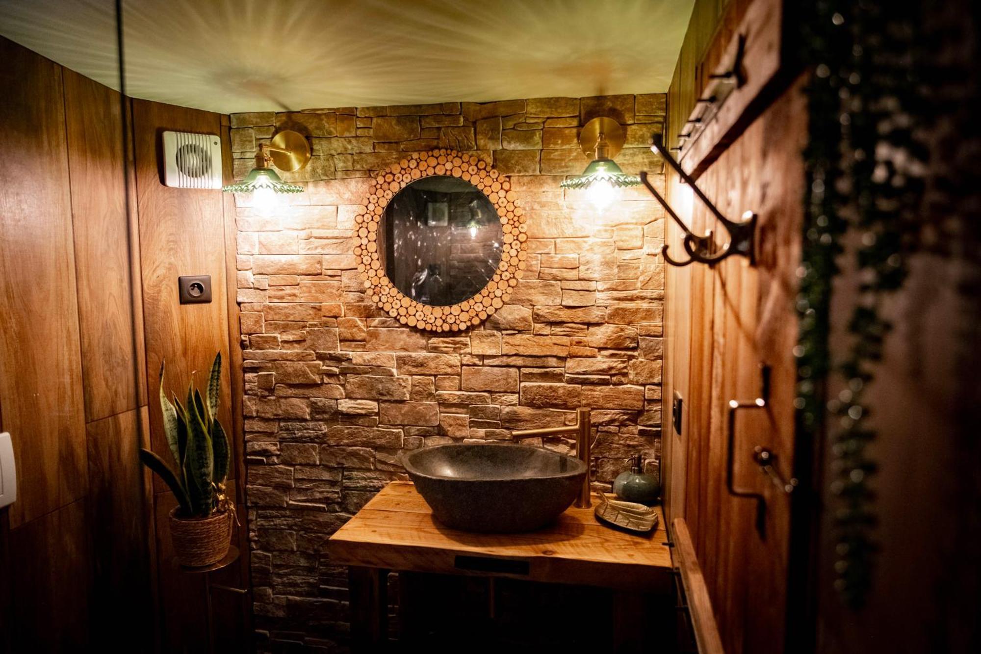 Bed & Breakfast De La Pouzolle *
